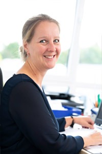 Bettina Jakobs Personal und Finanzen bei AP Dichtungstechnik in Erkelenz im Kreis Heinsberg / NRW / Germany